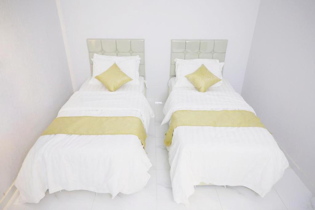 Al Khuzama Resort Ta'if Bagian luar foto